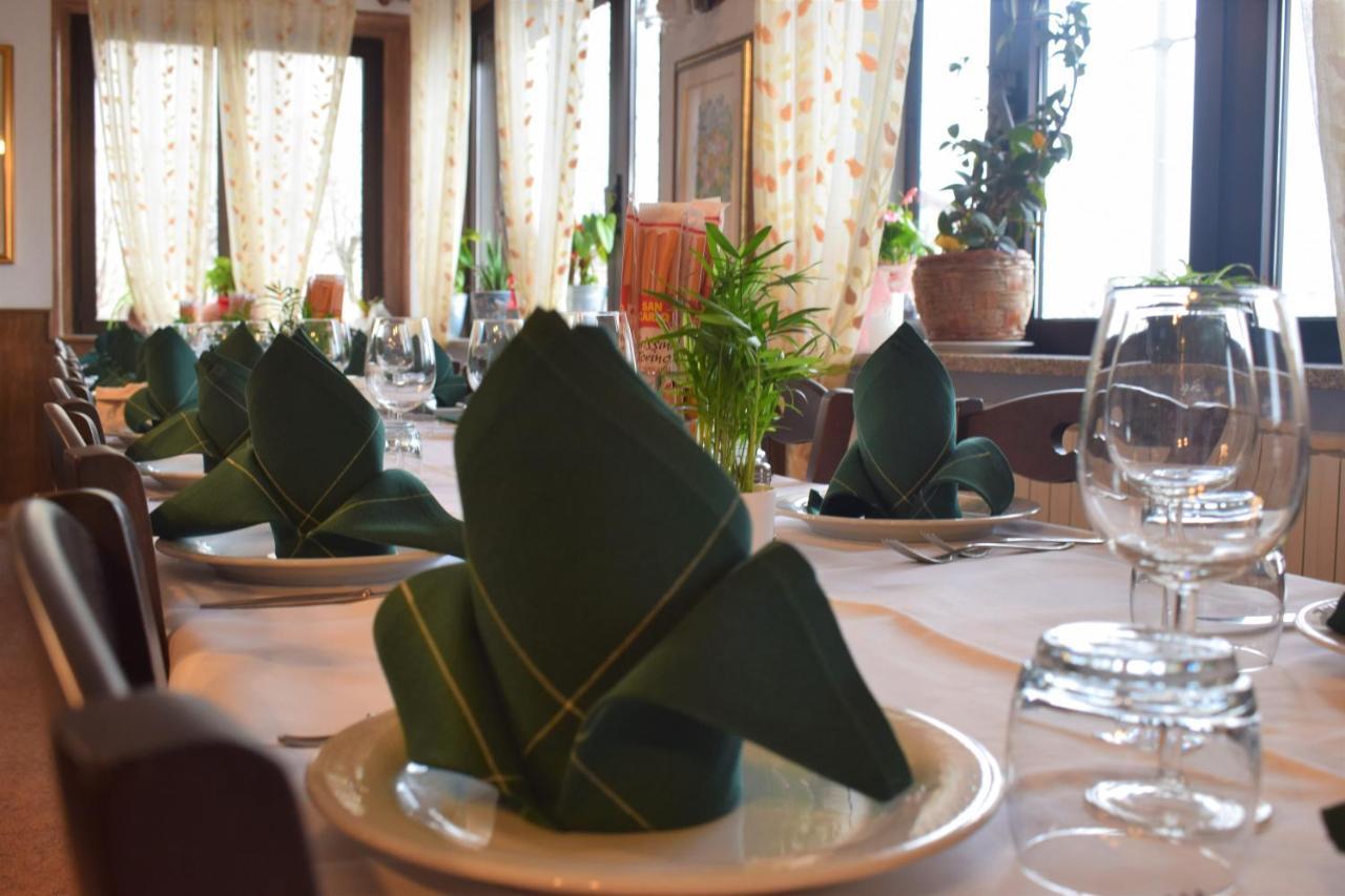 Albergo Canella 퓌피아노발레이마냐 외부 사진