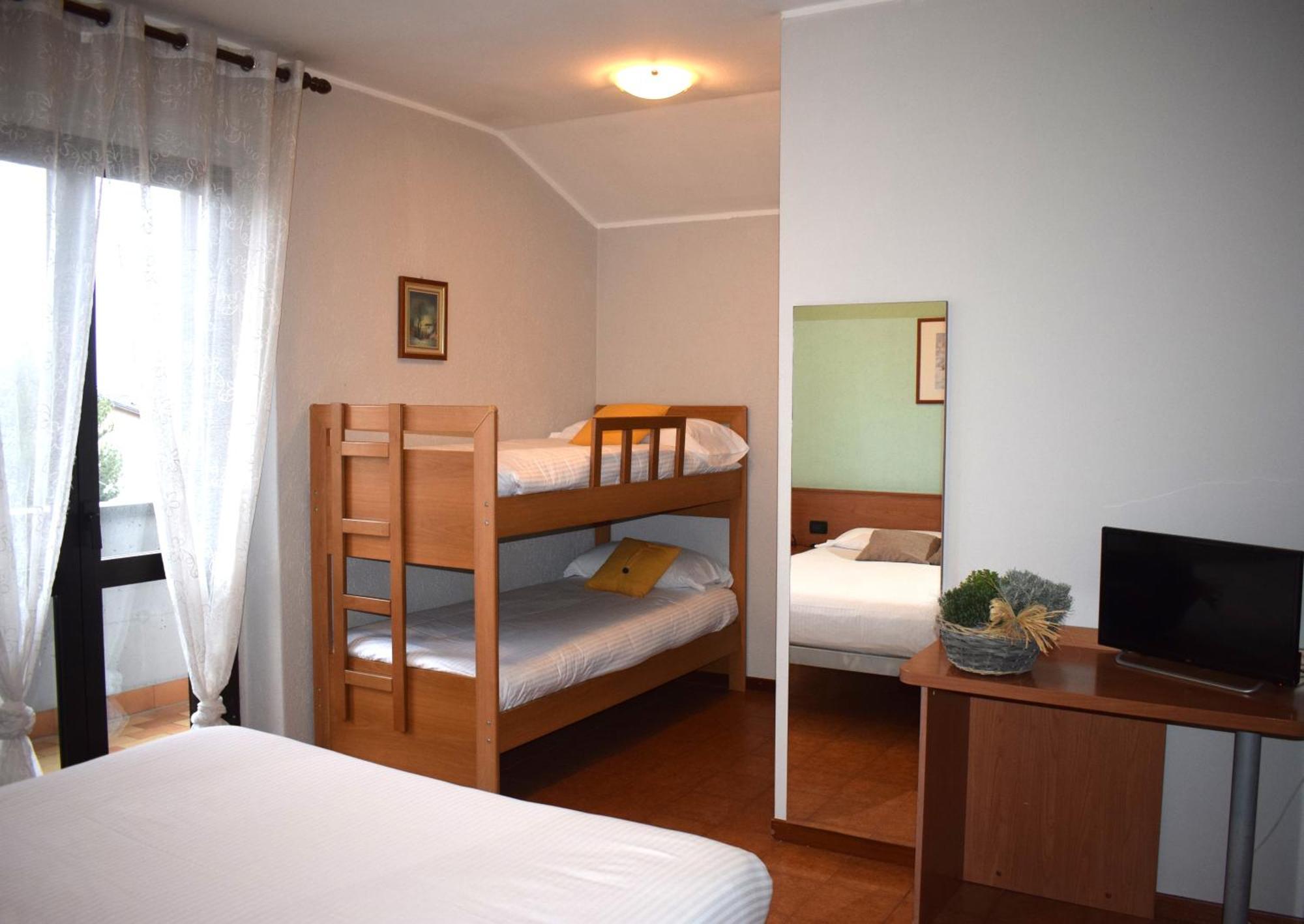 Albergo Canella 퓌피아노발레이마냐 외부 사진
