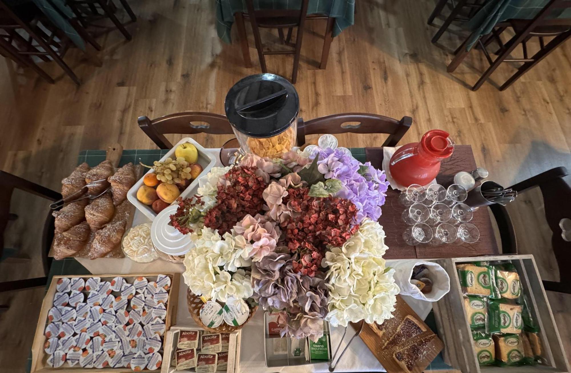 Albergo Canella 퓌피아노발레이마냐 외부 사진