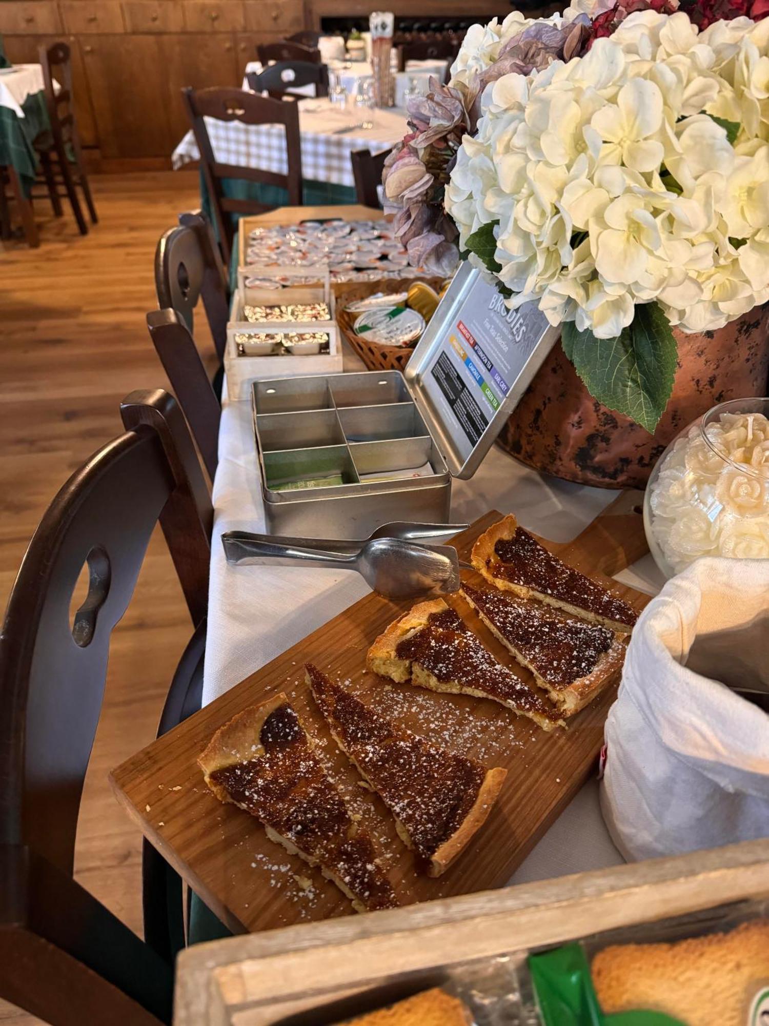 Albergo Canella 퓌피아노발레이마냐 외부 사진